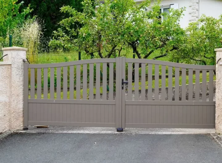 Keep Your Swing Gate in Top Shape: Expert Repair Tips You Should Follow